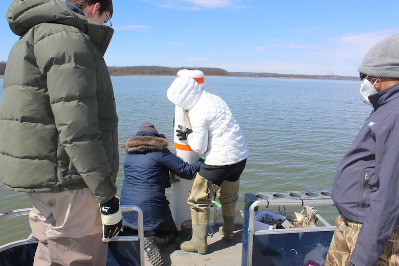 Chroma News: Architecting a Real-Time, Semantically Aware News Platform with Vector Databases